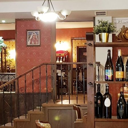 Hotel Minaliat Vek Sjumen Eksteriør bilde